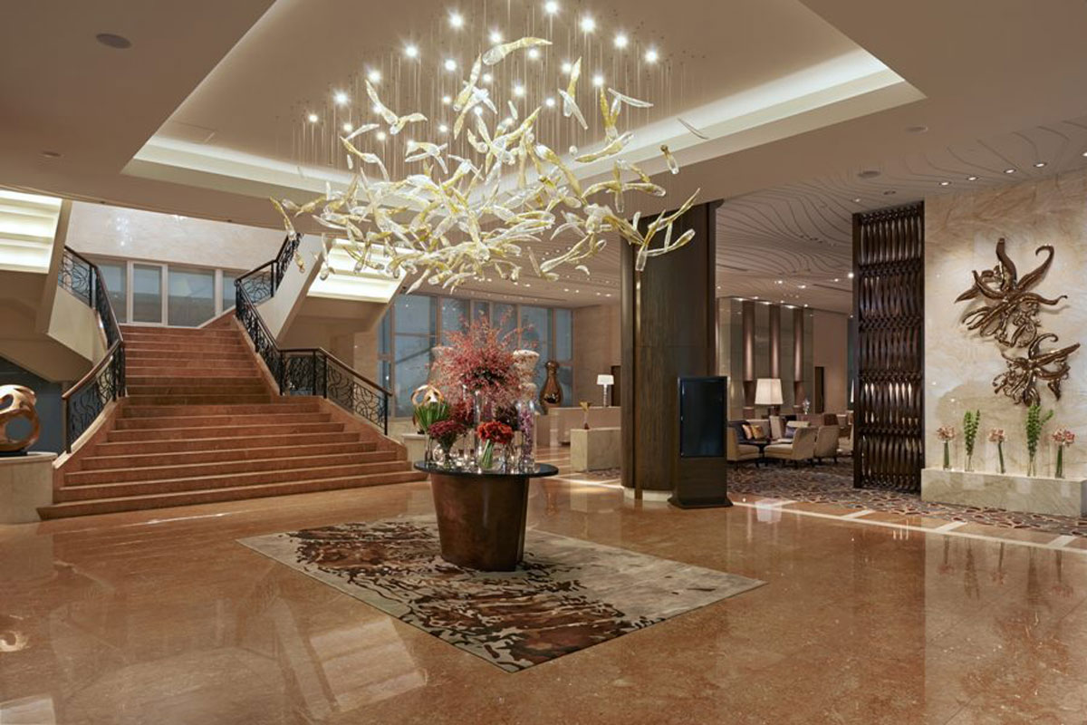 Fairmont, Makati